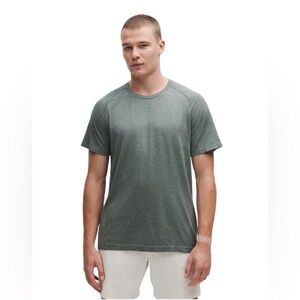 Lululemon Metal Vent Tech Short Sleeve, Green- Men’s Large NWT